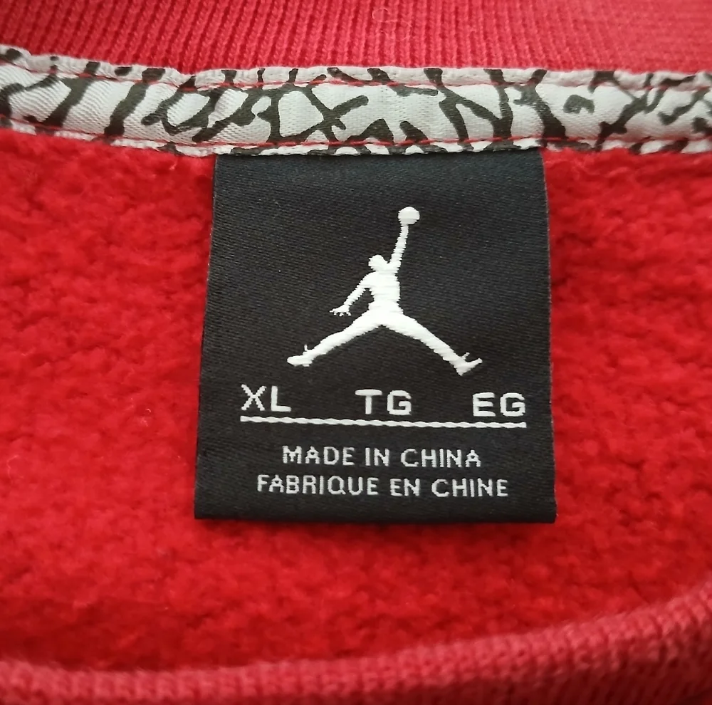 Vintage Jordan Crewneck Sweatshirt Red Long Sleeved Men's Size:XL